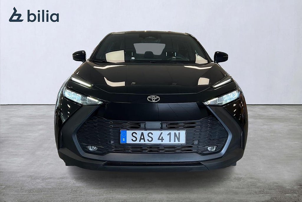 Vehicle Image 6