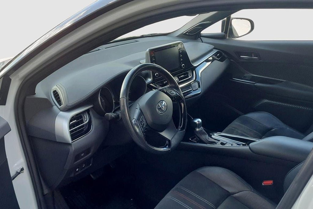 Vehicle Image 7