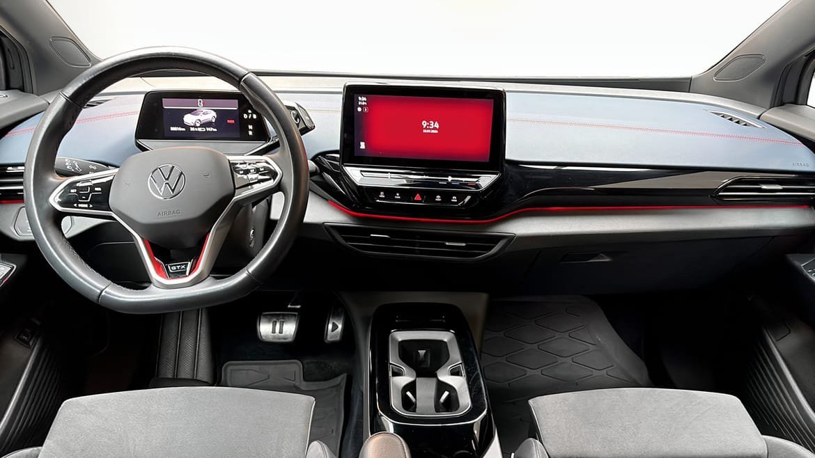 Vehicle Image 10