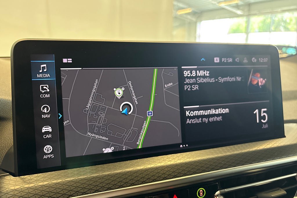 Vehicle Image 15