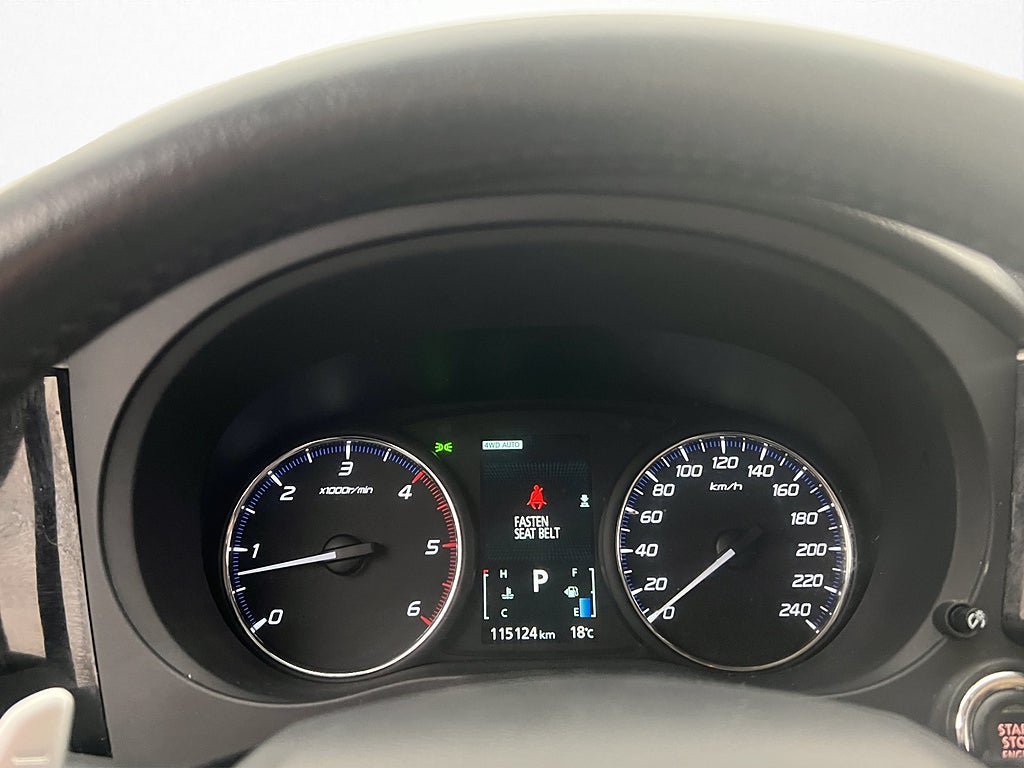 Vehicle Image 18