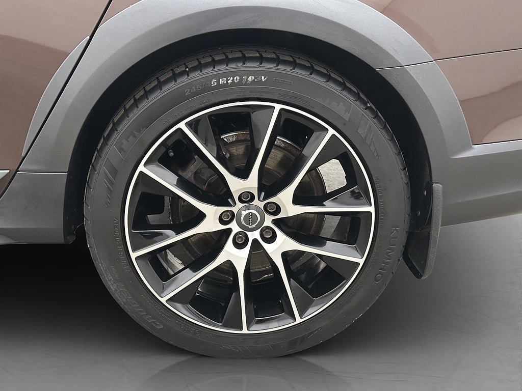 Vehicle Image 37