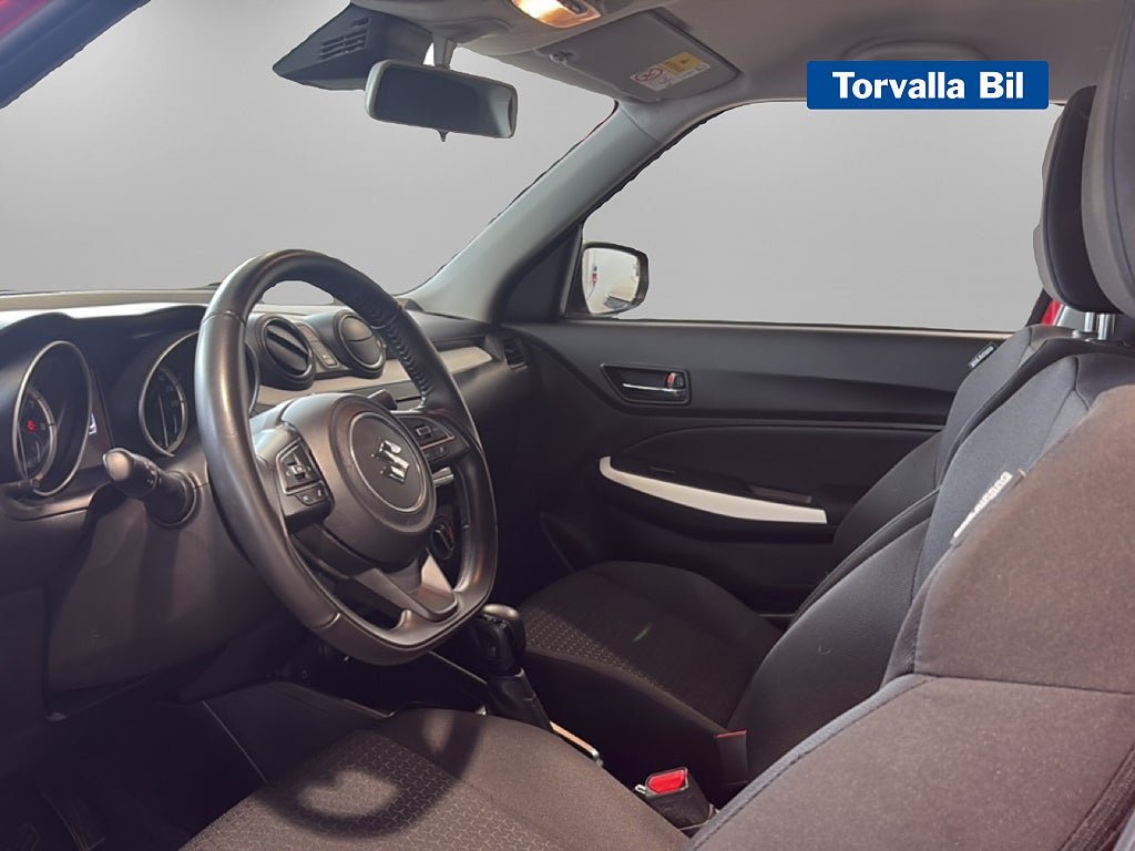 Vehicle Image 9