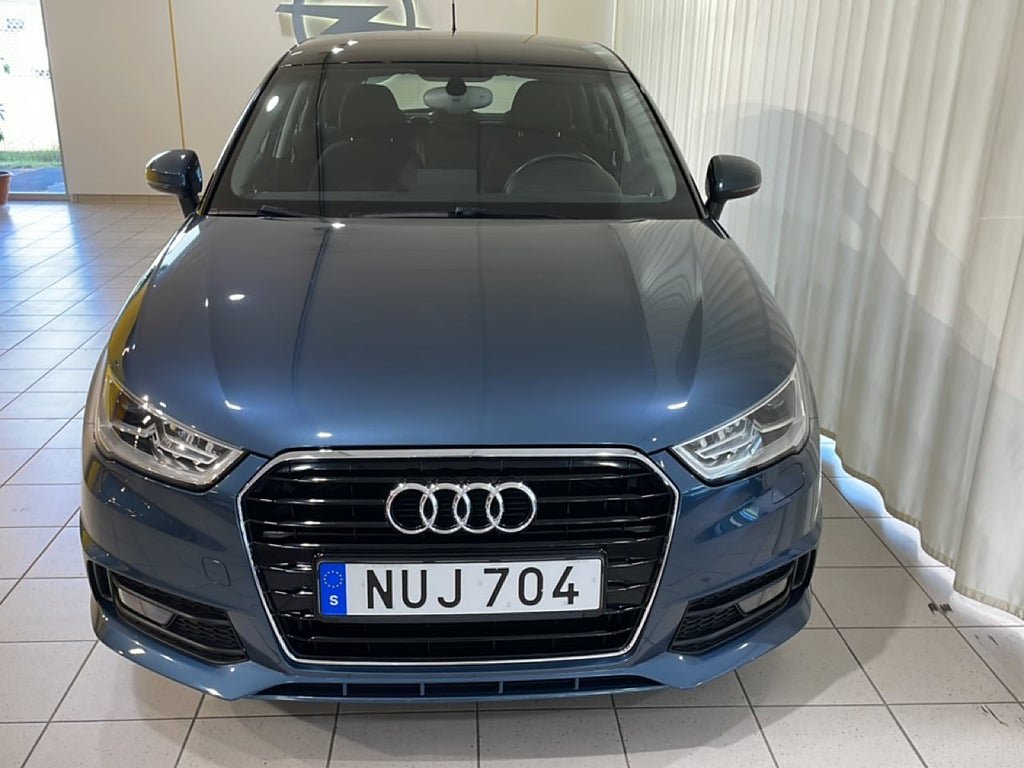 Vehicle Image 18