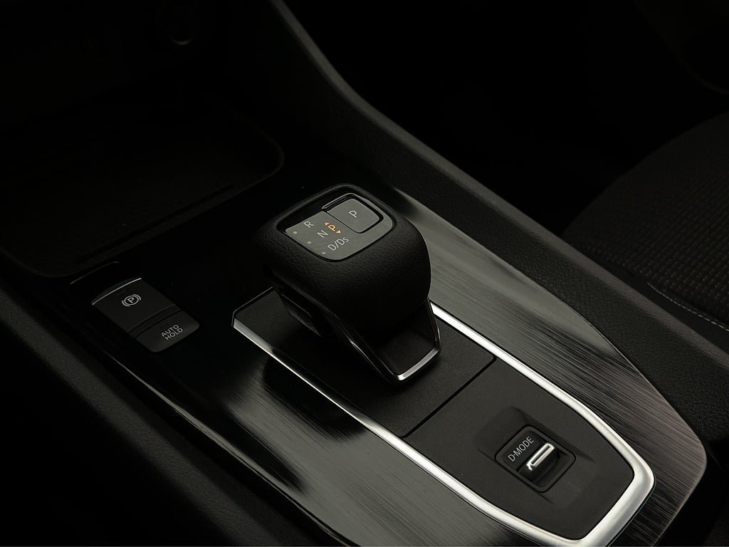 Vehicle Image 23
