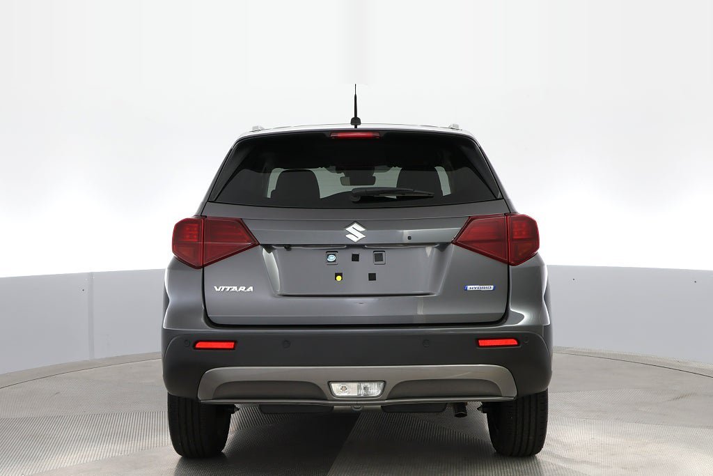 Vehicle Image 4