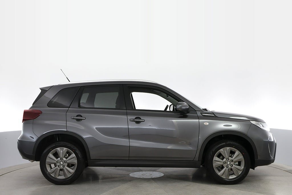 Vehicle Image 6