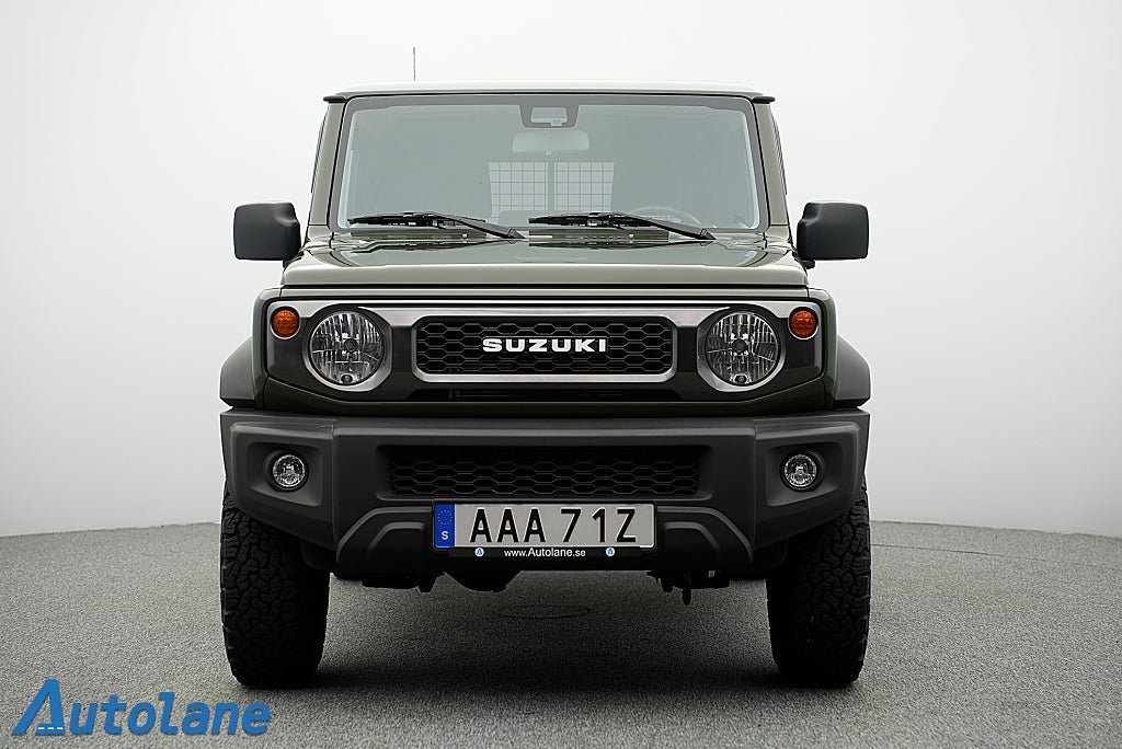 Vehicle Image 12