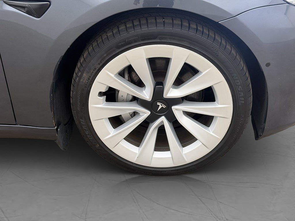 Vehicle Image 36