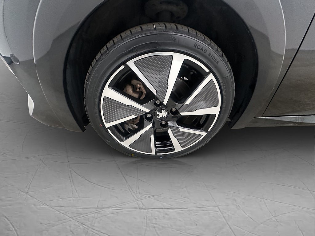 Vehicle Image 35