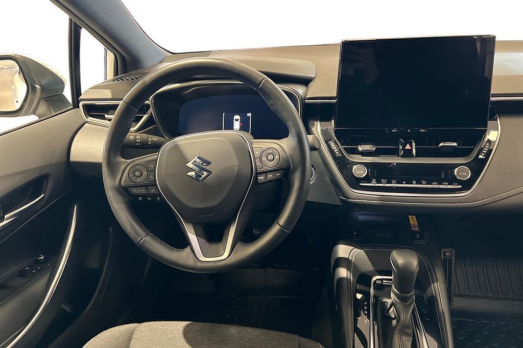 Vehicle Image 11