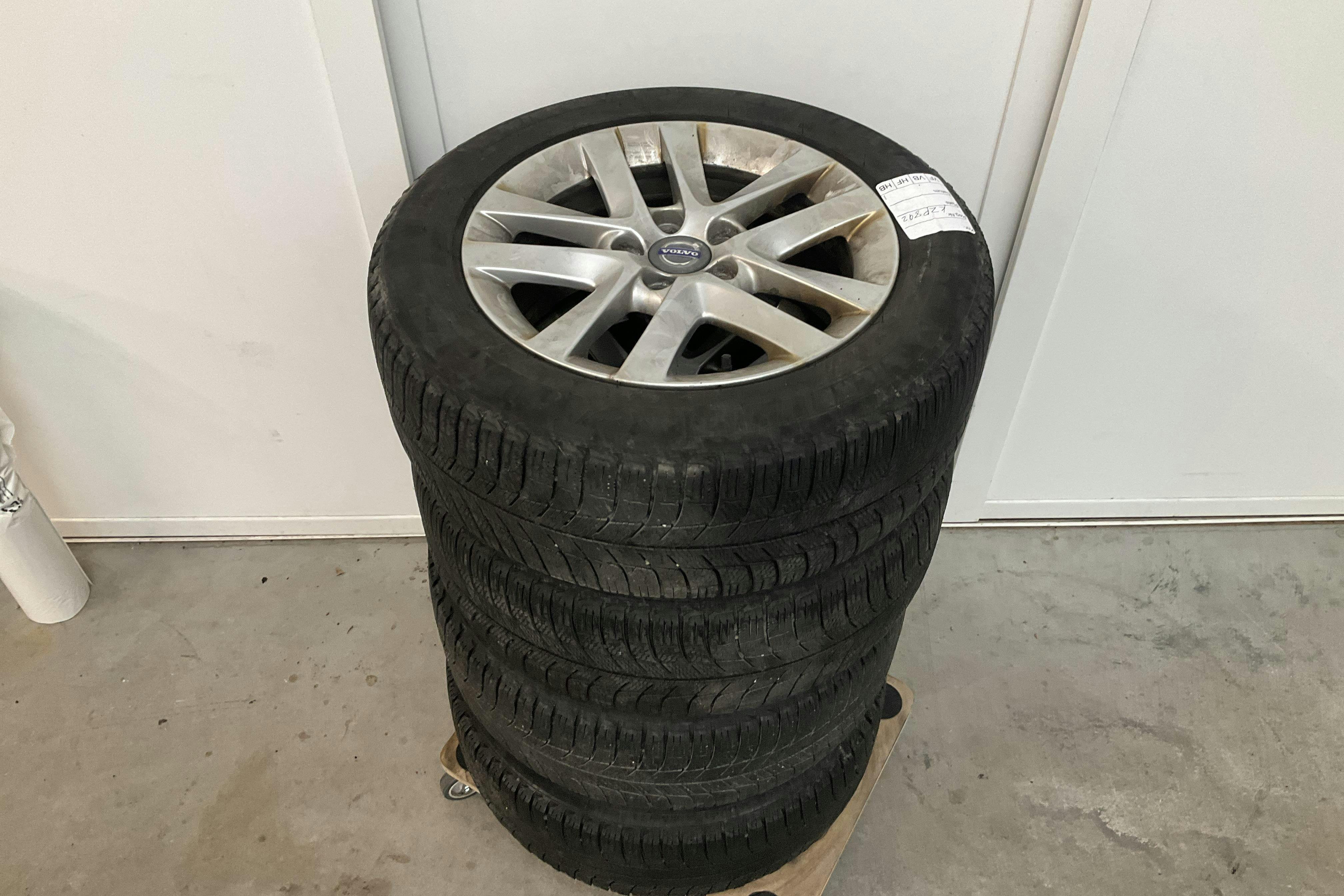 Vehicle Image 14