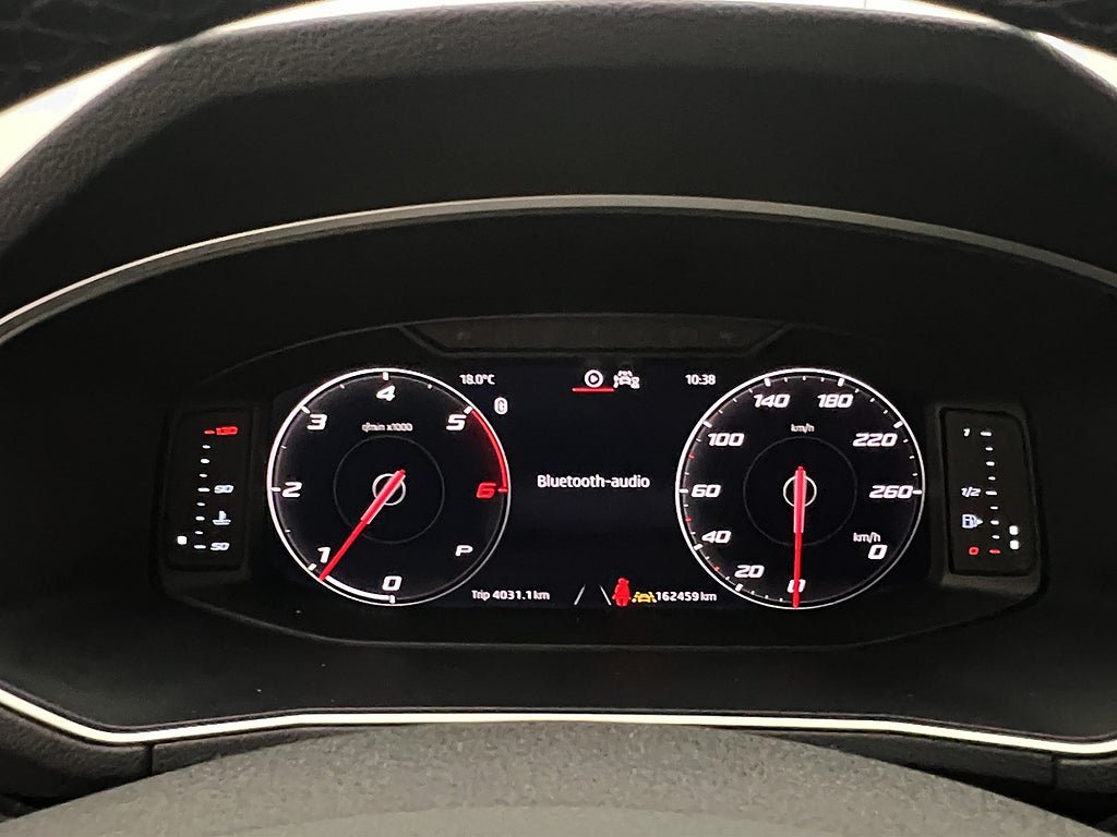 Vehicle Image 17