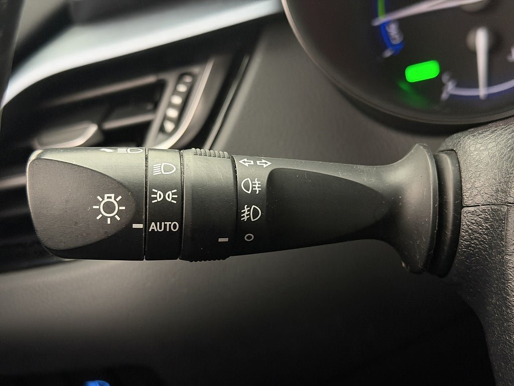 Vehicle Image 17