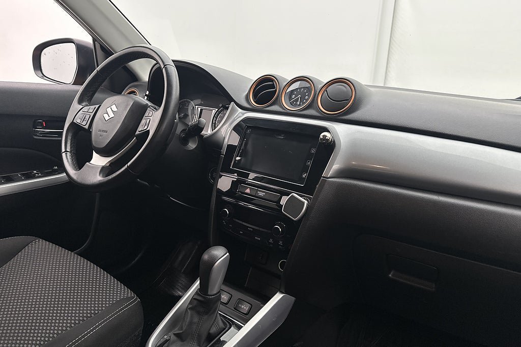 Vehicle Image 21
