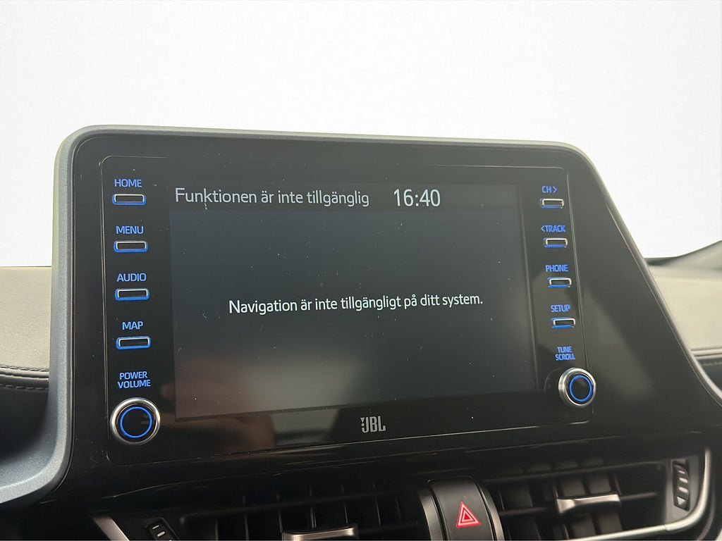 Vehicle Image 24
