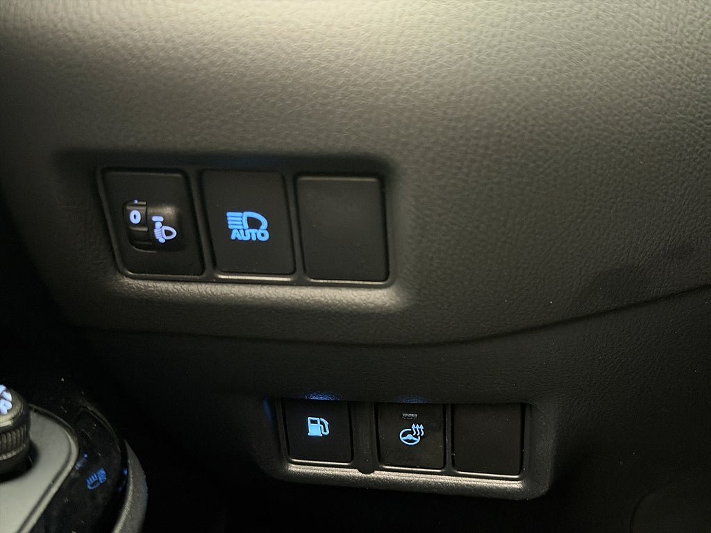 Vehicle Image 33