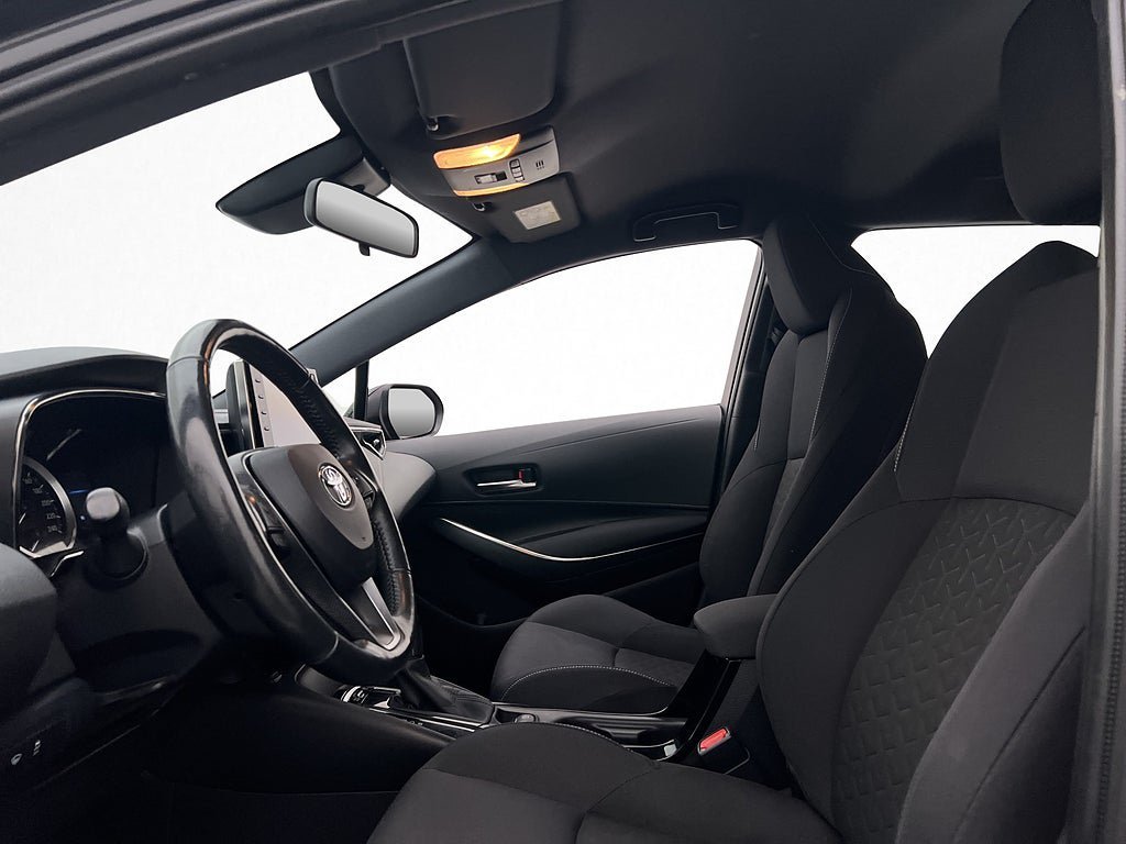 Vehicle Image 30