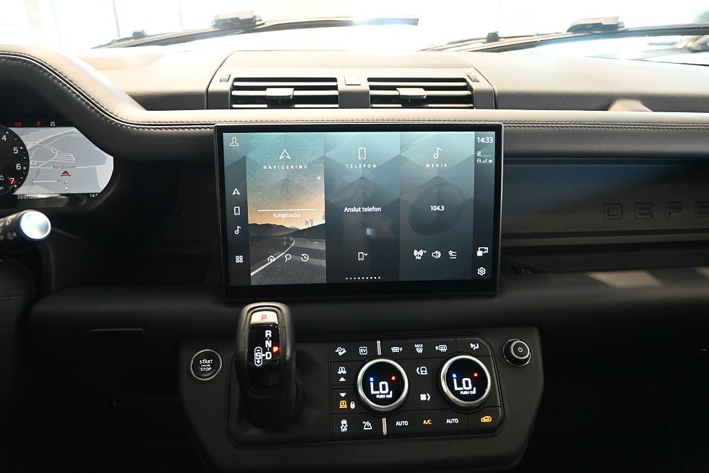 Vehicle Image 22