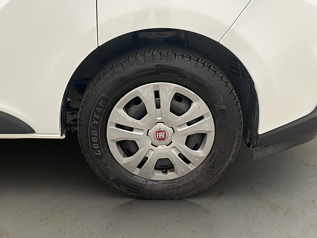 Vehicle Image 31