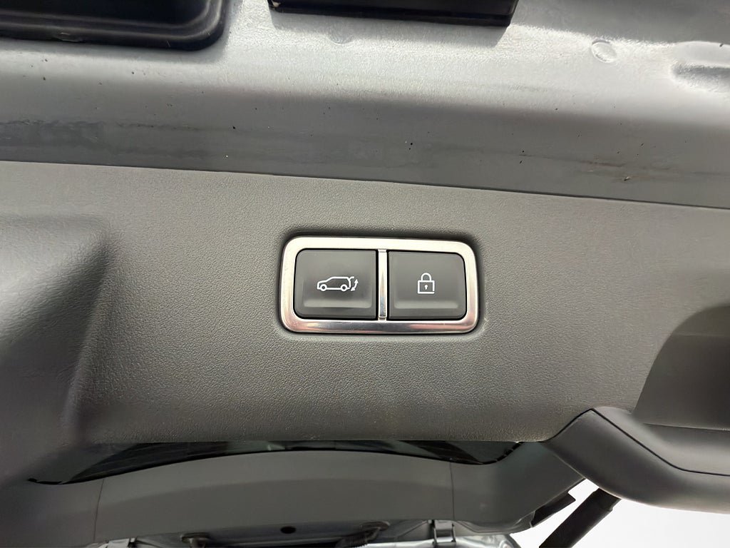 Vehicle Image 38