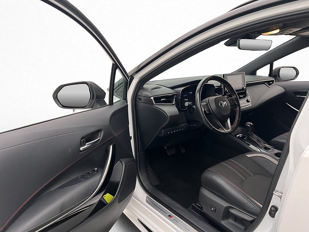 Vehicle Image 12