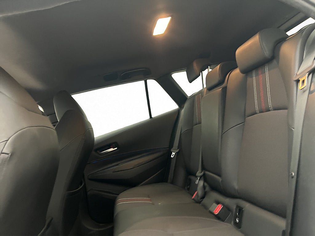 Vehicle Image 18