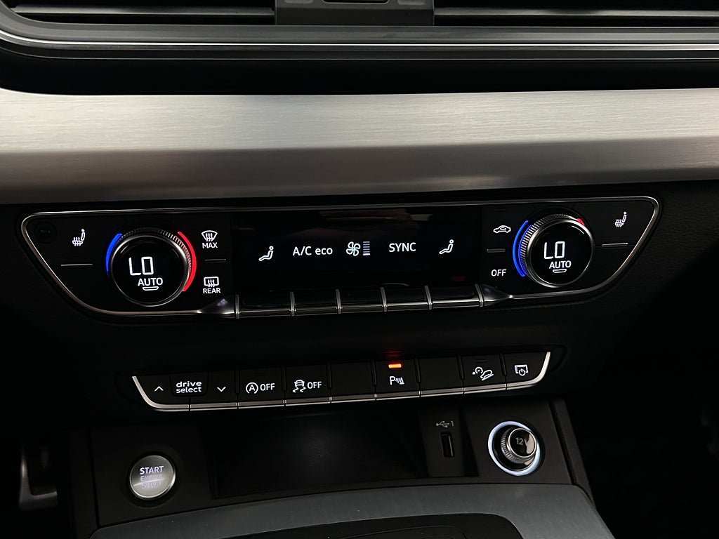 Vehicle Image 26