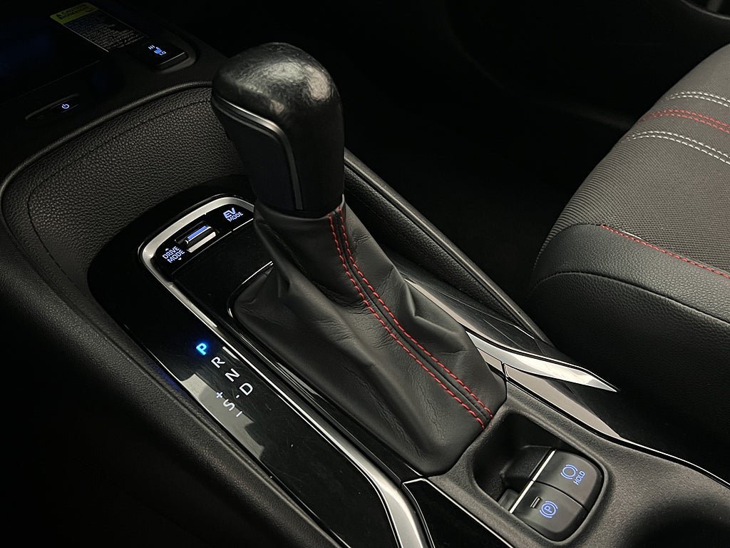 Vehicle Image 26