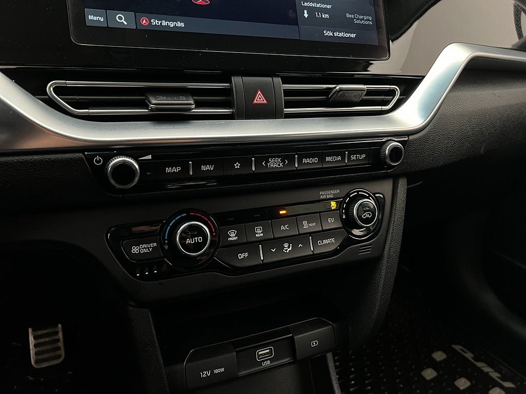 Vehicle Image 27