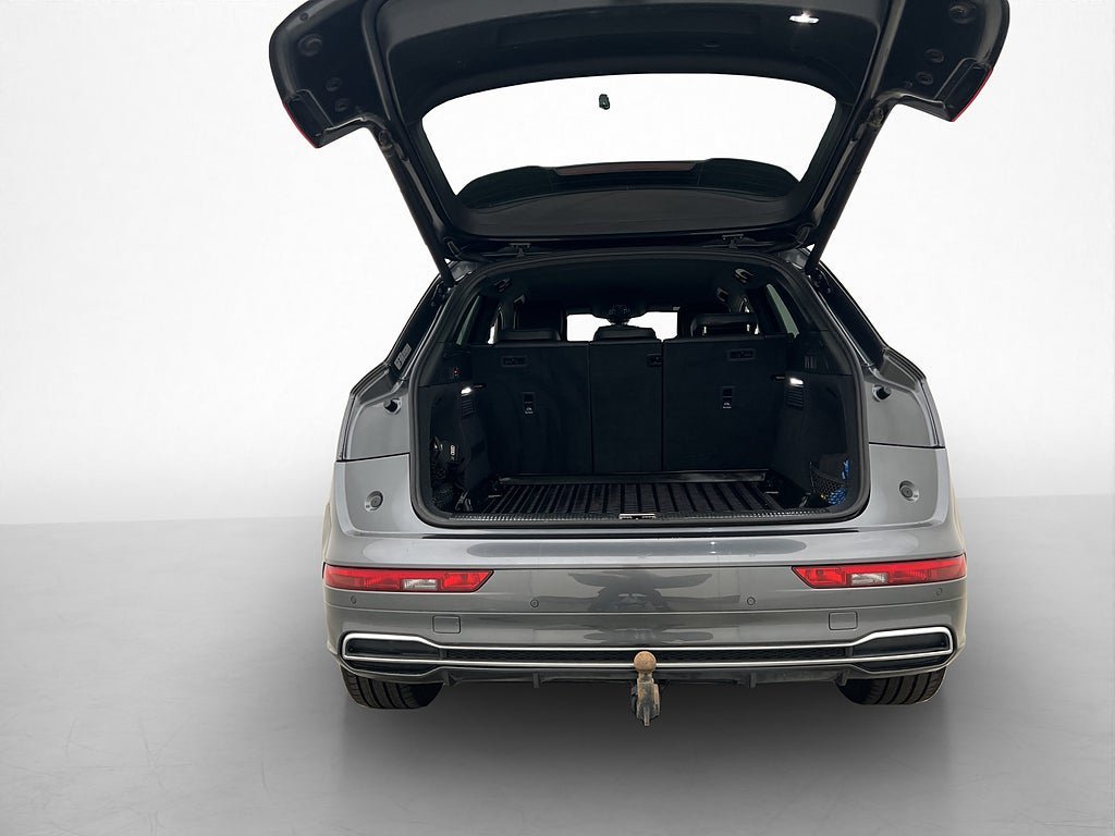 Vehicle Image 33