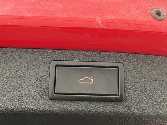 Vehicle Image 29