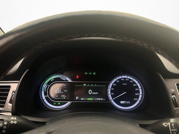 Vehicle Image 17