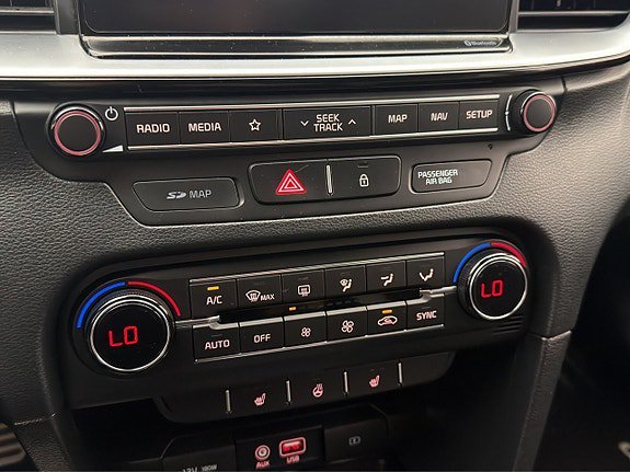 Vehicle Image 24