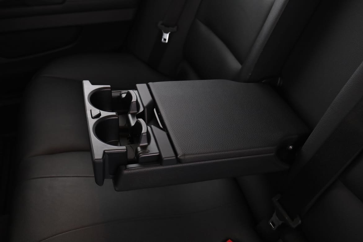 Vehicle Image 36