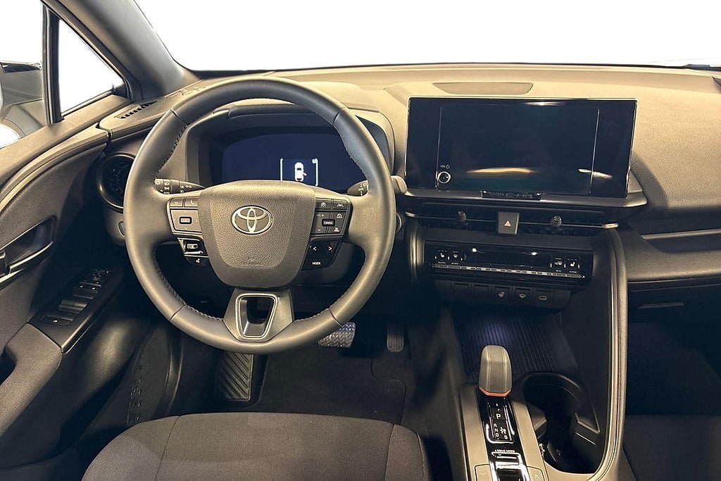 Vehicle Image 9