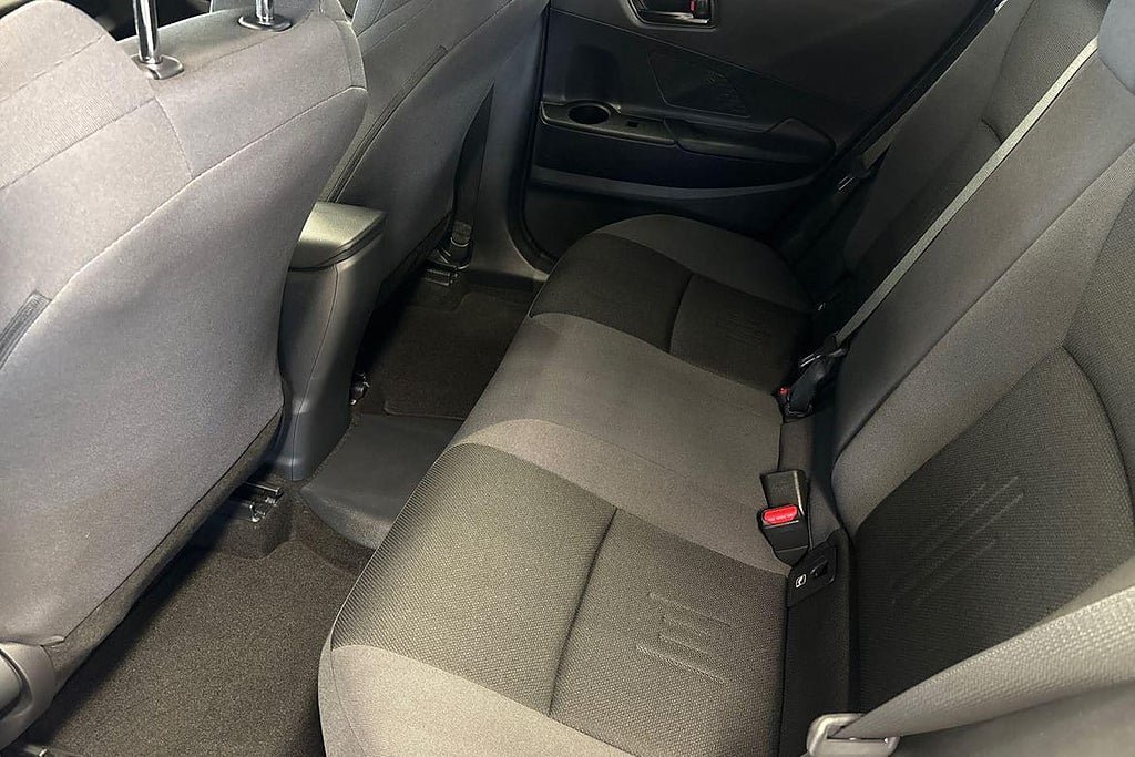 Vehicle Image 11