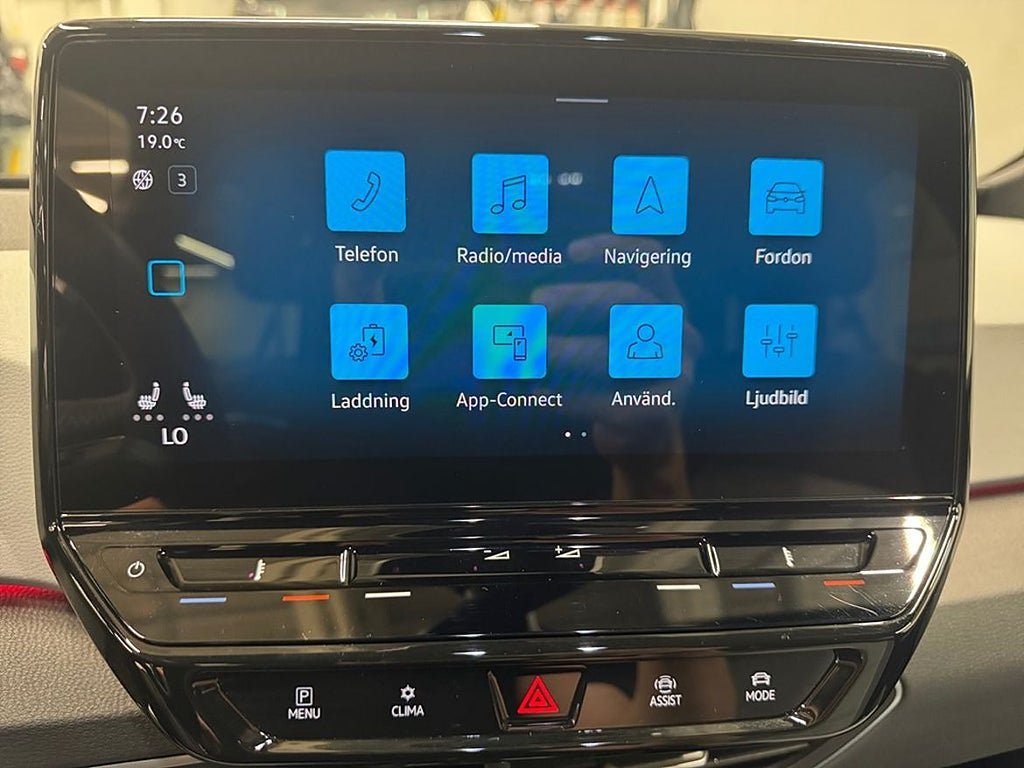 Vehicle Image 17