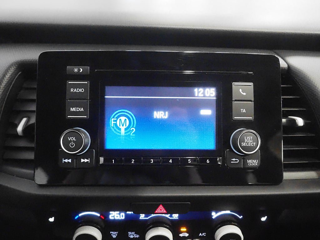 Vehicle Image 18