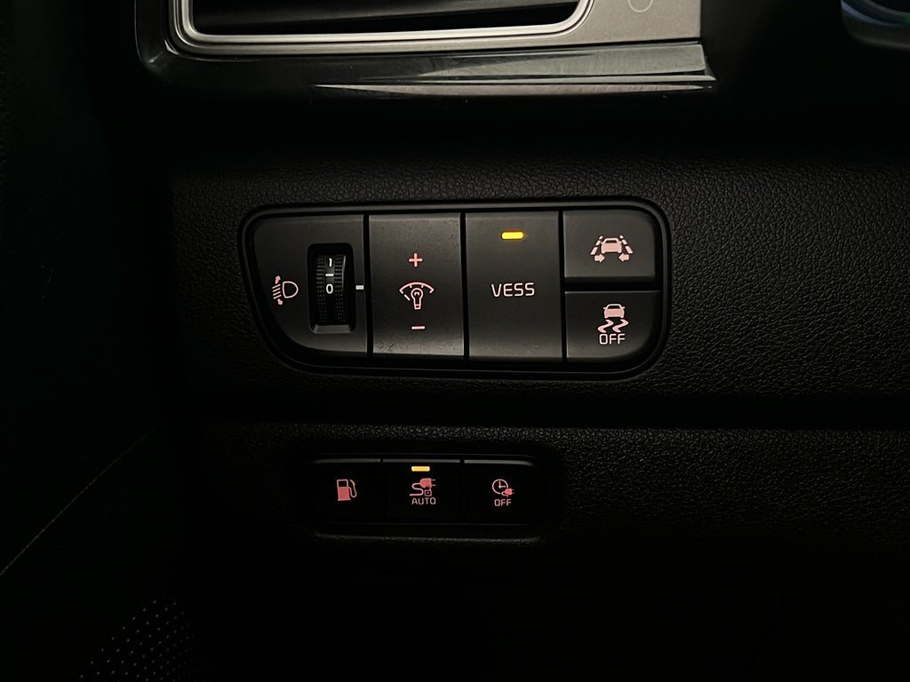 Vehicle Image 26