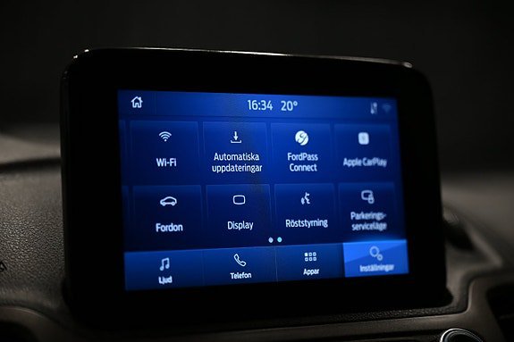 Vehicle Image 30