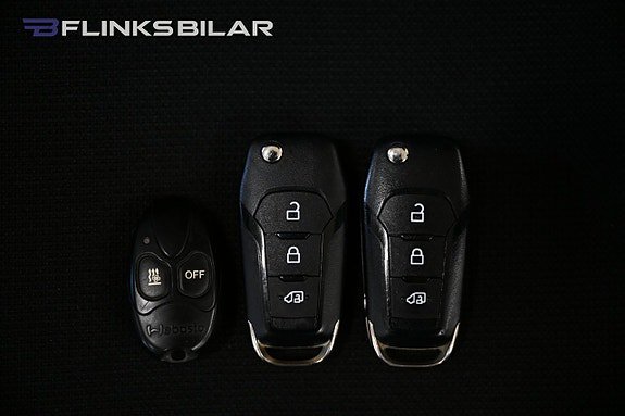 Vehicle Image 38