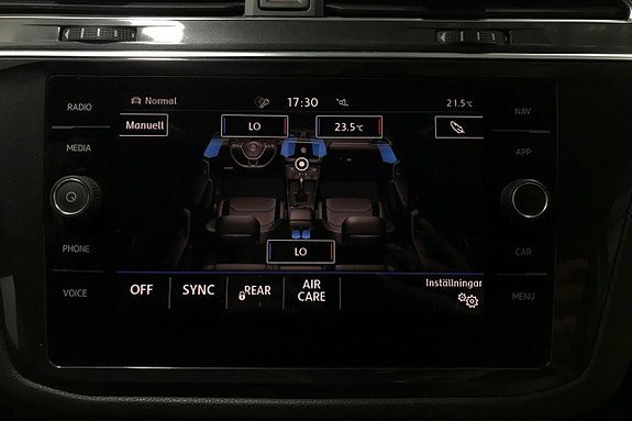 Vehicle Image 24