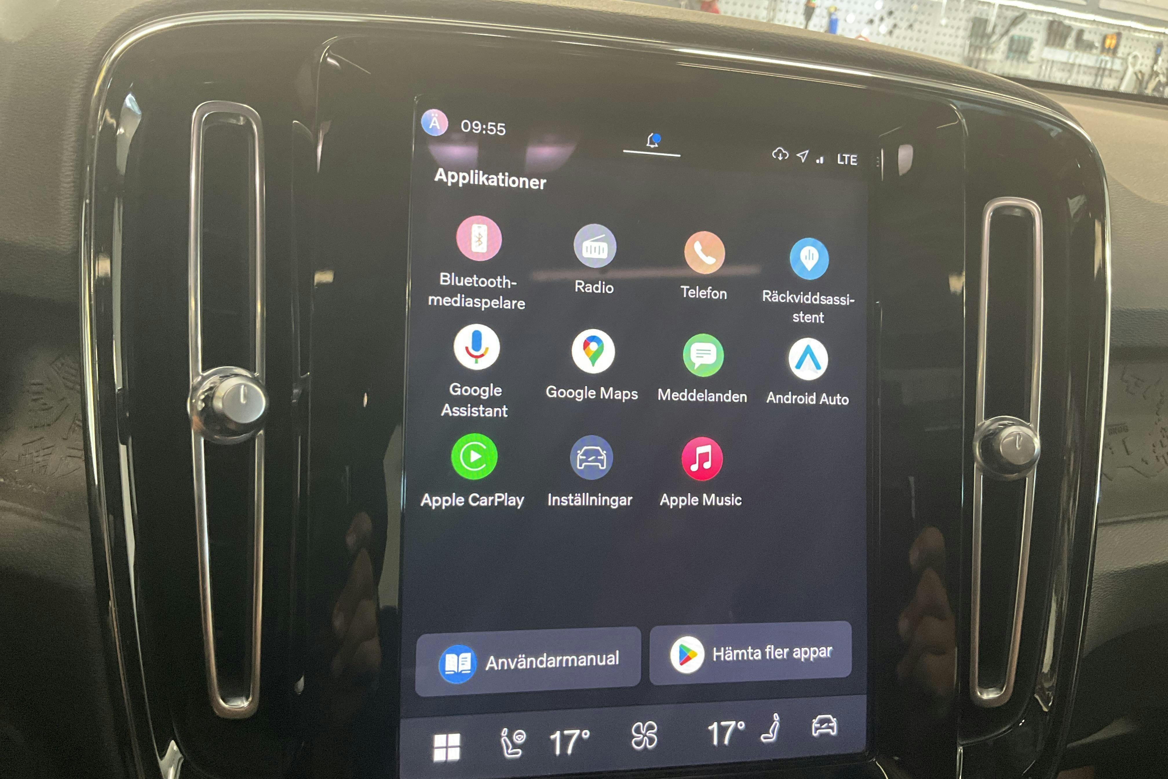 Vehicle Image 15