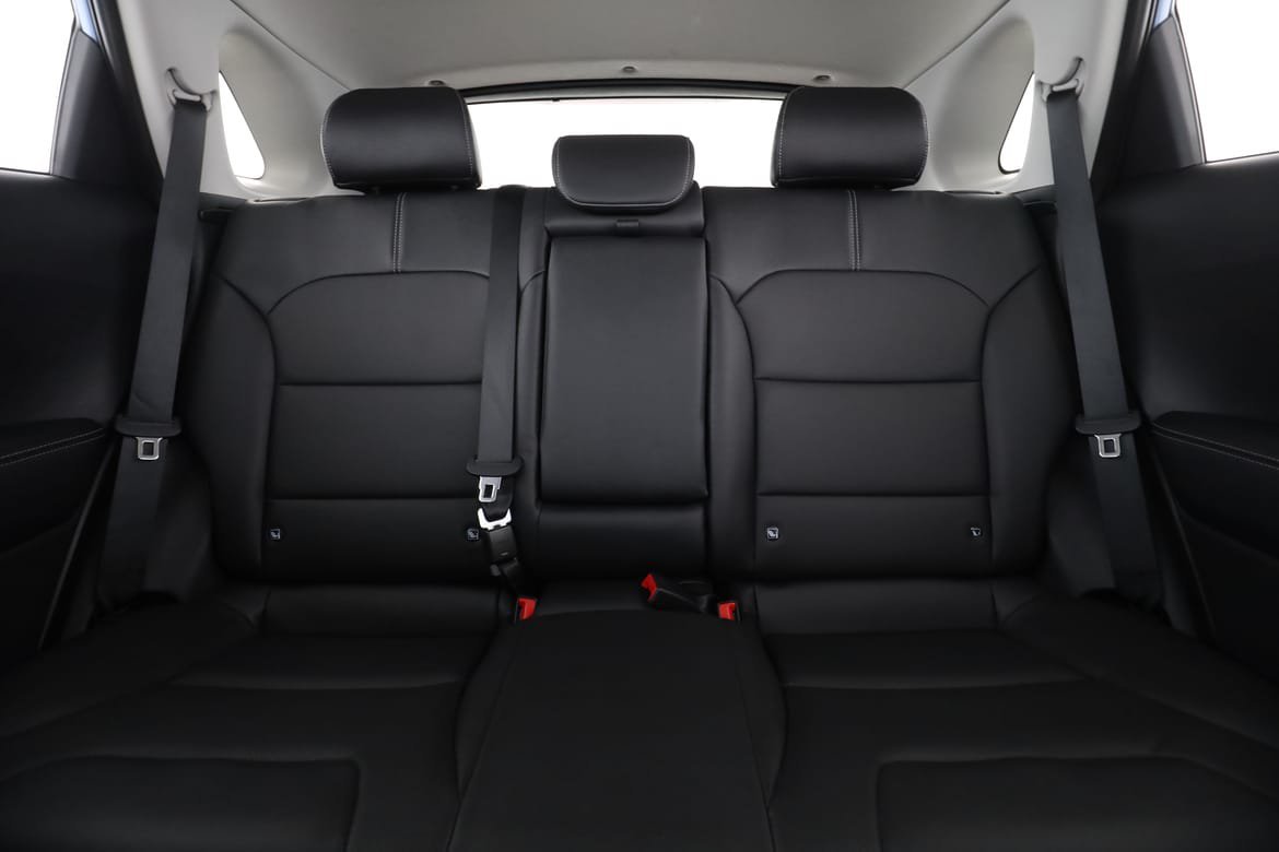 Vehicle Image 16