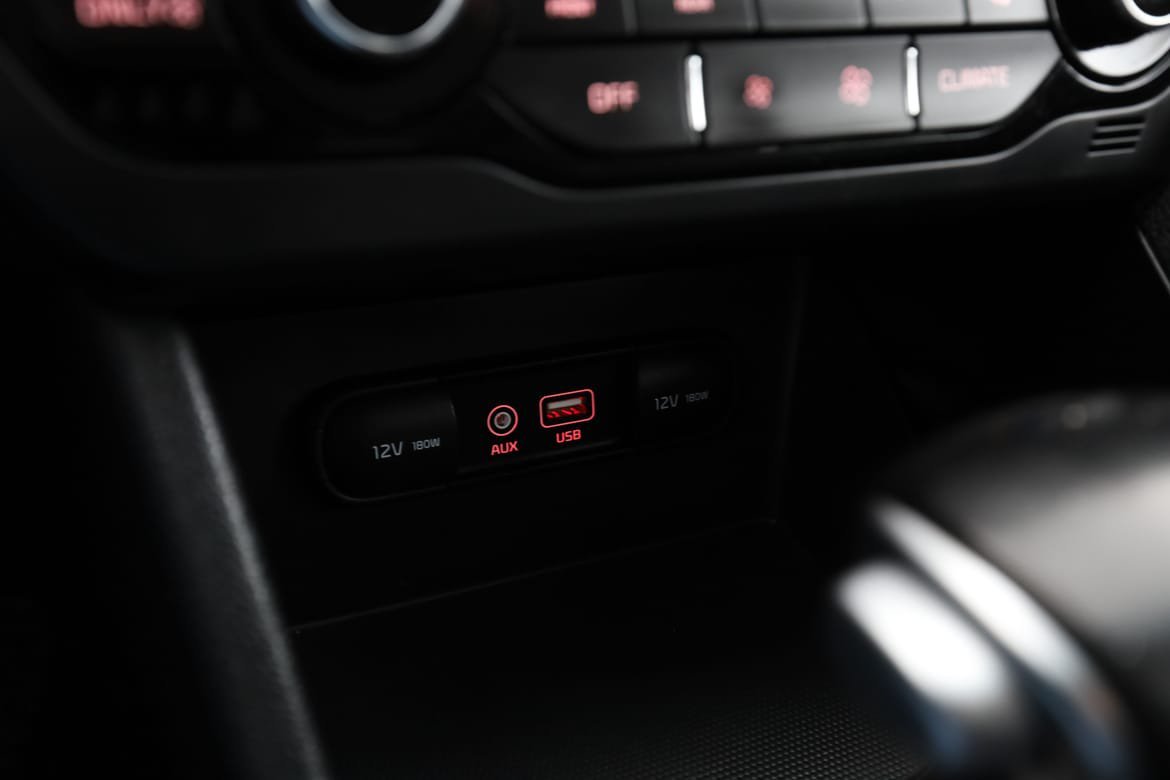 Vehicle Image 27