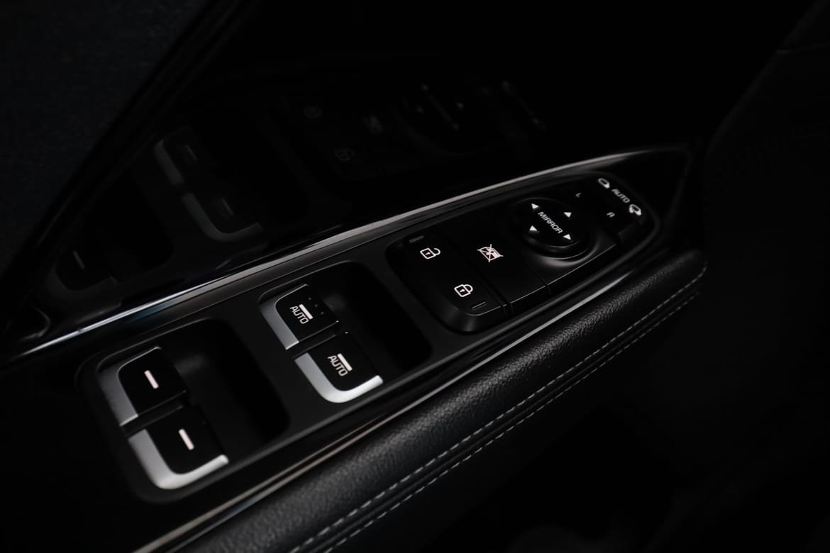 Vehicle Image 36