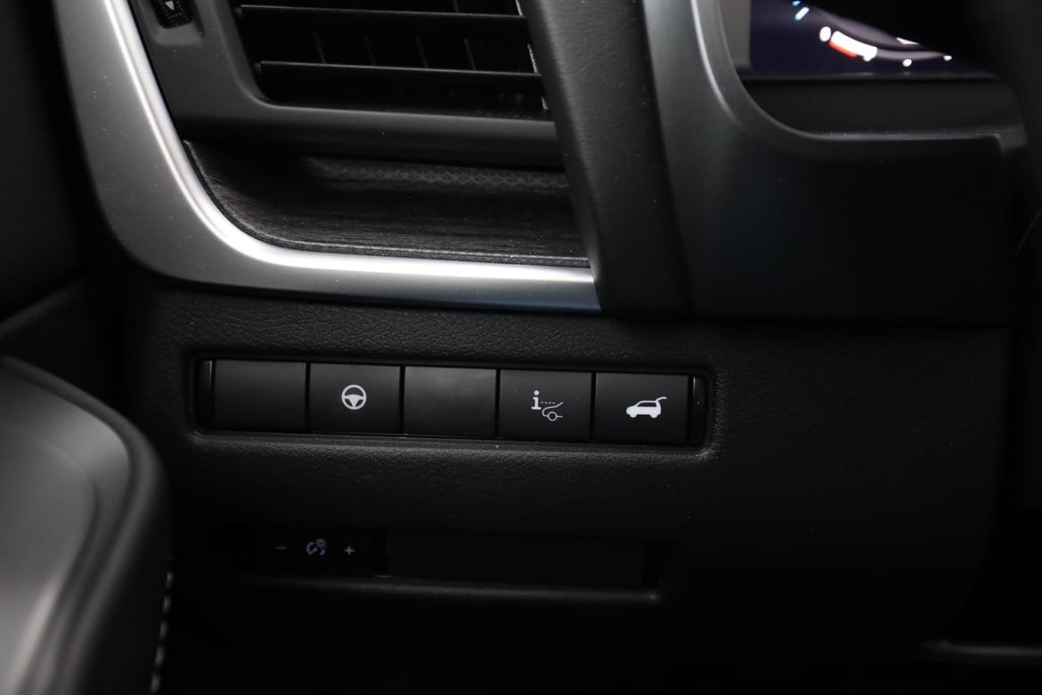 Vehicle Image 42
