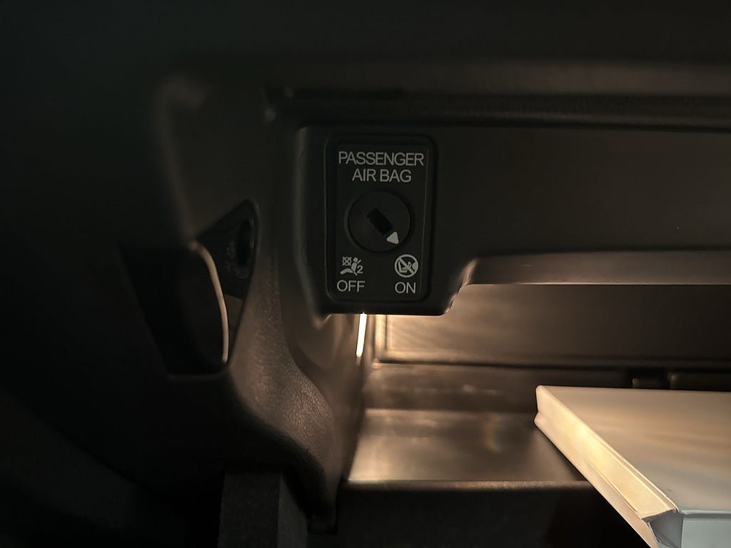 Vehicle Image 23