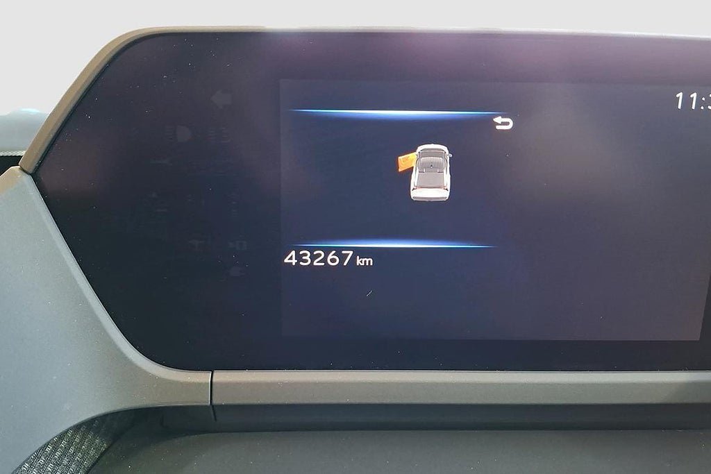 Vehicle Image 14